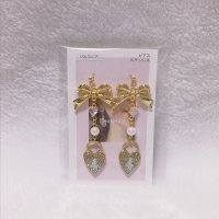 コラボ　ピアス