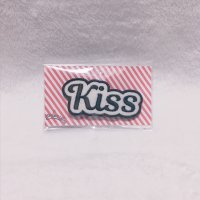 バレンタインキーワードブローチ Kiss